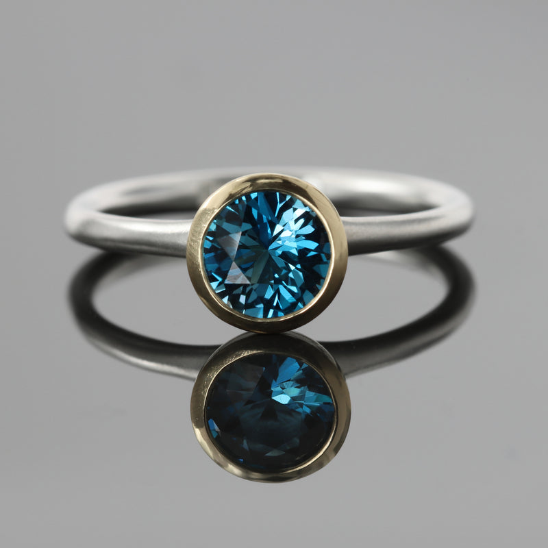 Topaz London 1ct gold & silver ring. Made to order.
