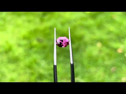 Fuchsia Garnet Pink 0.95ct