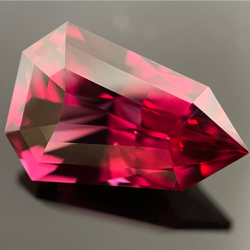 Garnet Umbalite  4.25 cts